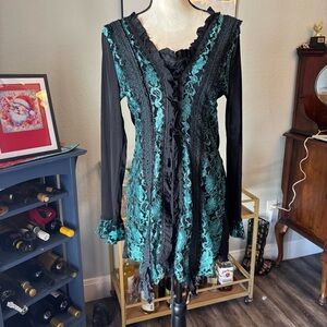 Lace Ruffle Tunic Top